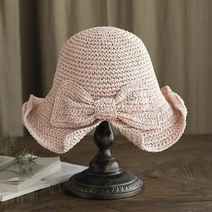 WOMEN'S Elbert Cute Summer Hat Light Pink NWT package unopened.